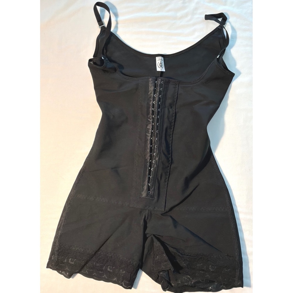 Karina Lily Black Faja Compression Bodysuit Shapewear Lace Trim Size XL